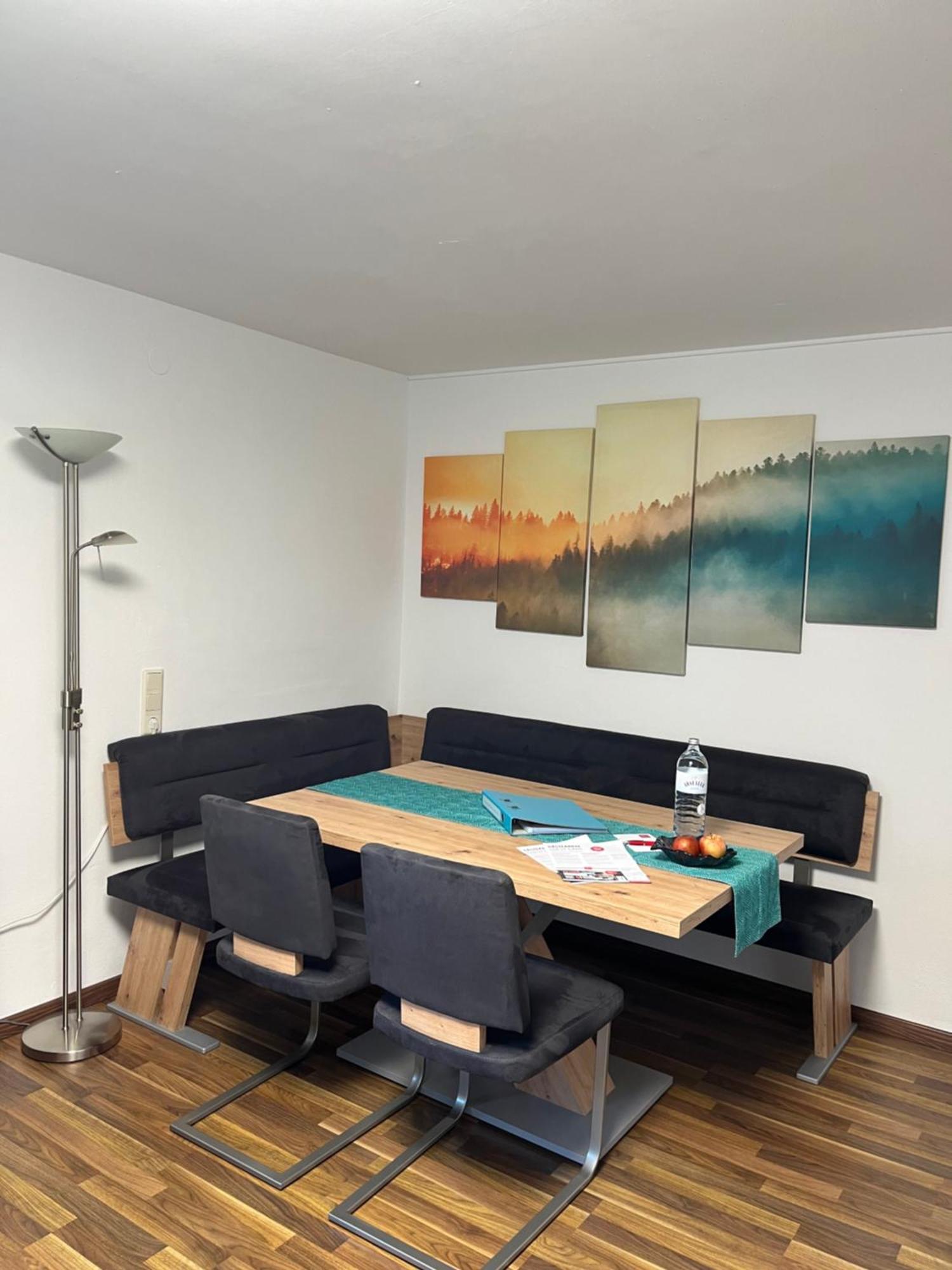 Ferienwohnung Thoeny Ванданс Екстериор снимка